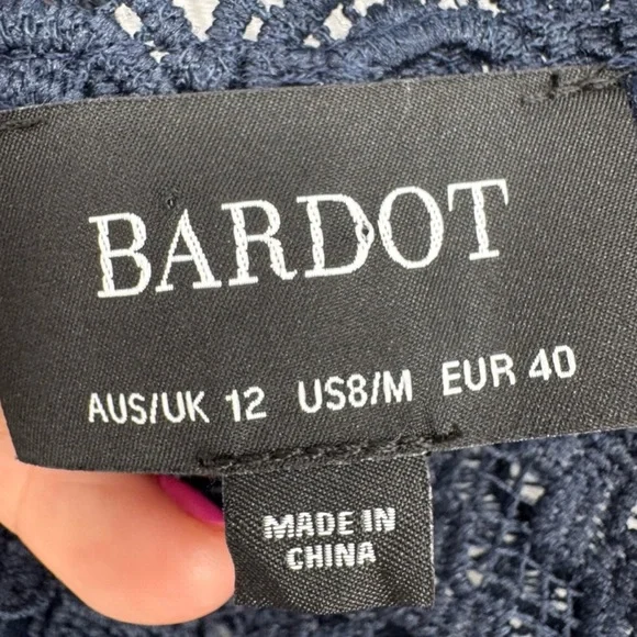 Bardot Navy Lace cocktail Dress - Picture 5 of 9